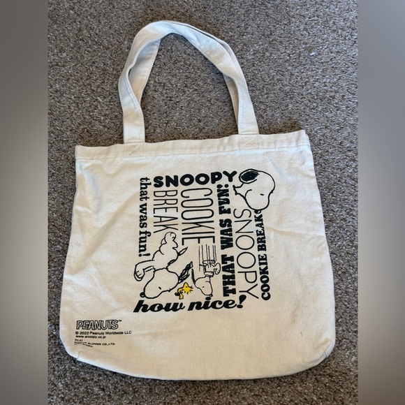 Peanuts Snoopy Canvas Tote Bag - Picture 1 of 6